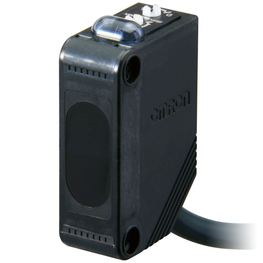 OMRON E3Z-D82 2M | Photoelectric sensor, diffuse, 1 m, DC, 3-wire, PNP, 2 m cable (requires bracket)