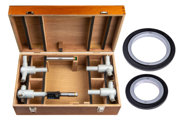 Mitutoyo 468-980 Digital 3-Point Internal Micrometer Set 4-8", Interchange. Head IP65, TIN