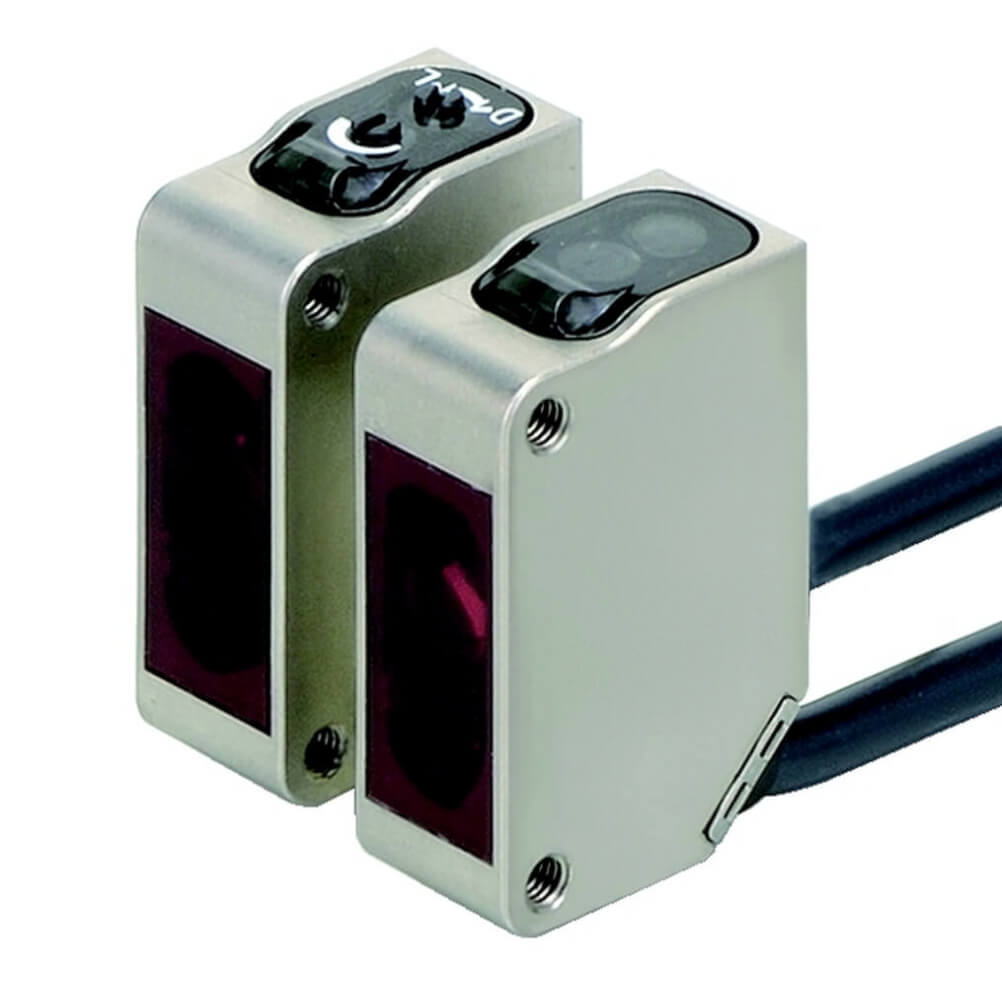 OMRON E3ZM-T61 2M | Photoelectric sensor, through-beam, metal body, IP69K, 15m, NPN, 2m cable