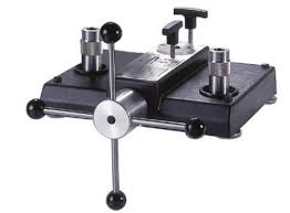 Calibration Pumps and Pressure Sources