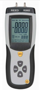 REED R3002 Digital Differential Pressure Manometer (5psi)