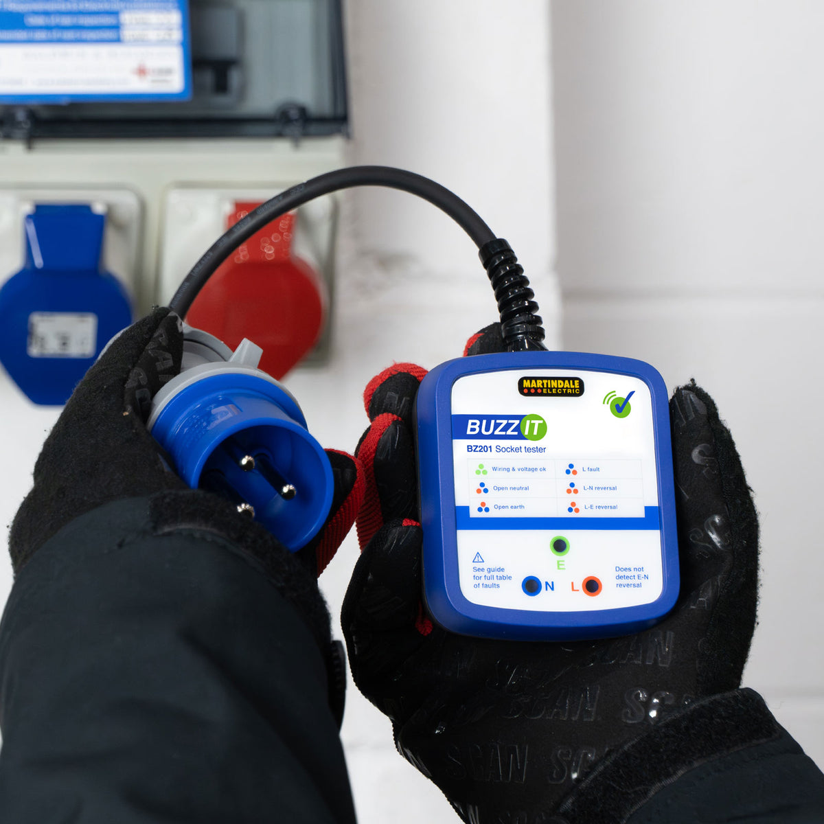 Martindale MARBZ201-16 | BZ201-16 Industrial Socket Tester with Buzzer | 230V 16A, 28 Fault Conditio - generaltechuae (4)