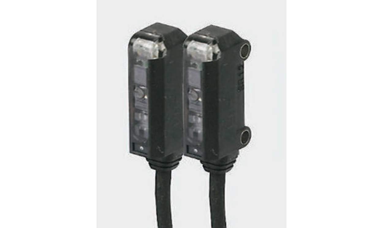 Omron E3T-FT12 2M, Through Beam Photoelectric Sensor, Block Sensor, 500 mm Detection Range