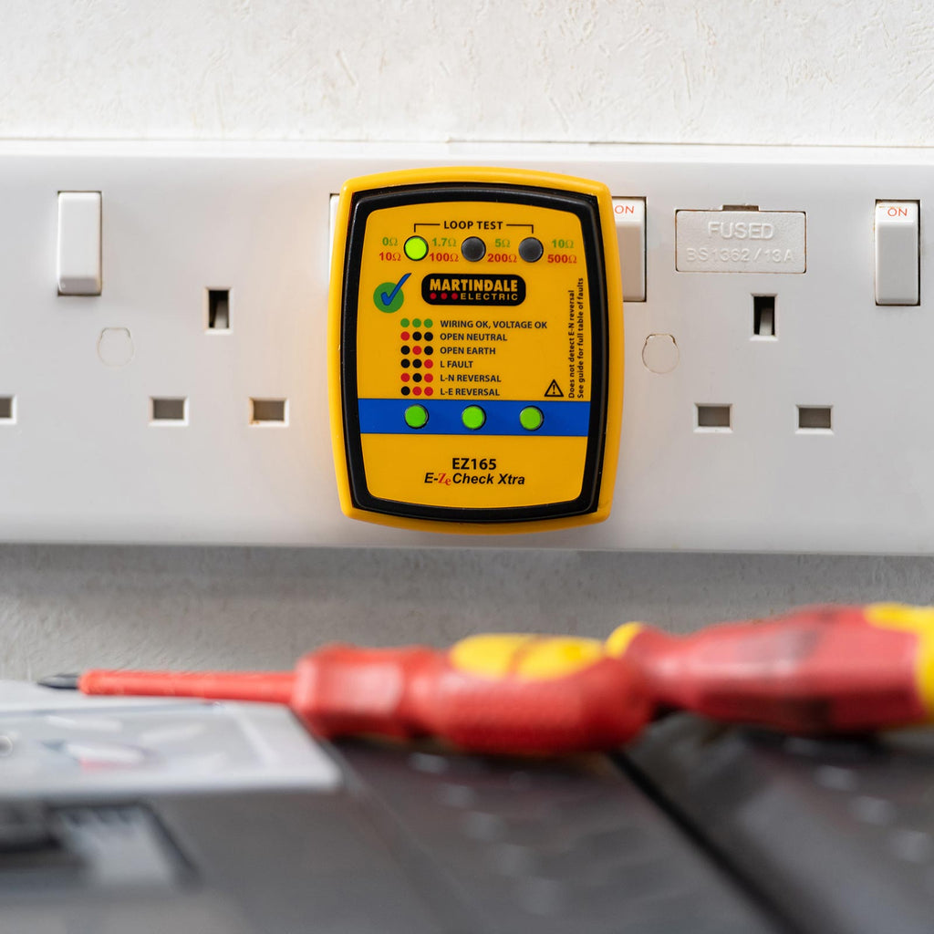 Martindale MAREZ165 | EZ165 Socket & Non-Trip Earth Loop Tester | 1.7 to 500 Ω - generaltechuae (2)