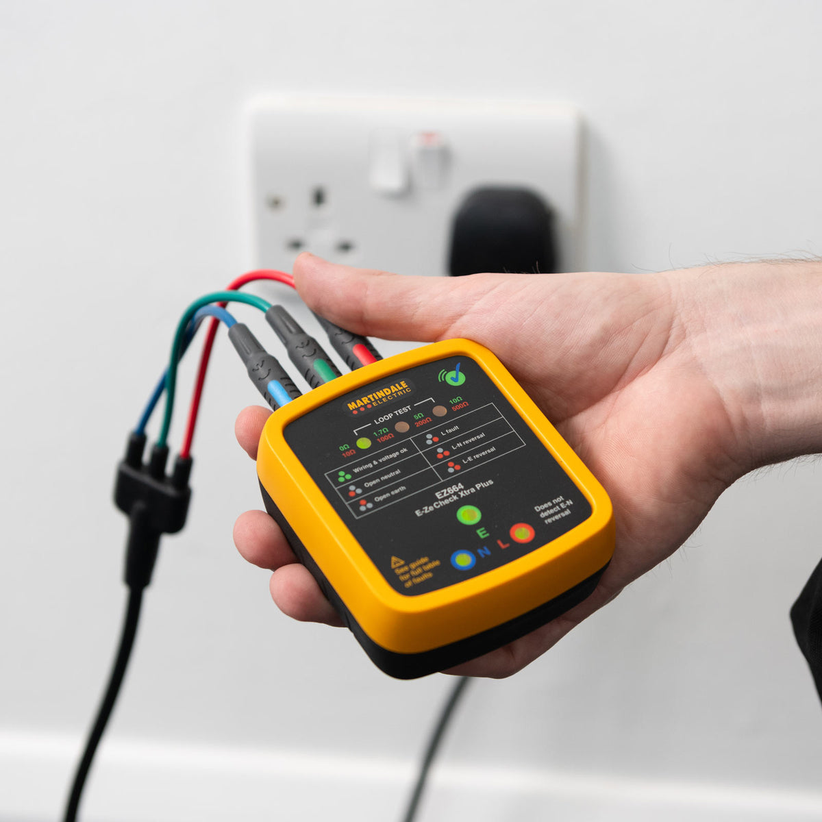 Martindale MAREZ664 | EZ664 Advanced Socket & Non-Trip Earth Loop Tester | With flying leads - generaltechuae (2)