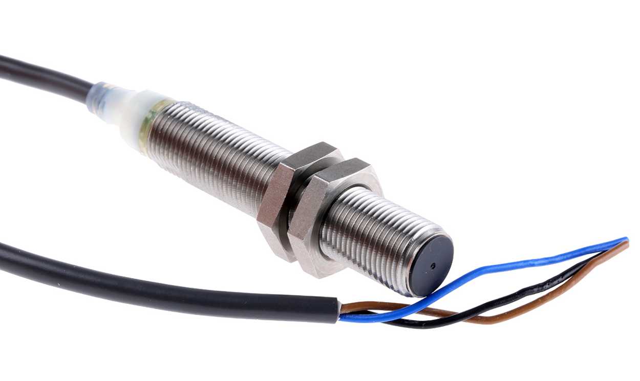 Omron E2A-S12LS04-WP-C1 2M, Inductive Threaded Barrel Proximity Sensor, M12, 4 mm Detection, NPN NO, 12 → 24 V dc - generaltechuae