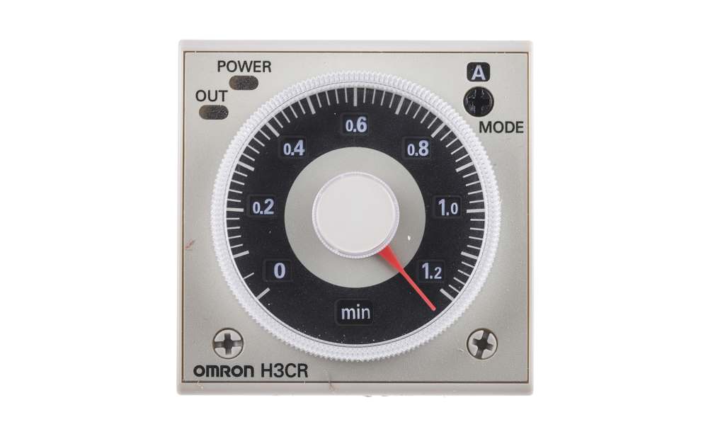 Omron H3CR-AP AC100-240/DC100-125, H3CR Series DIN Rail Mount Timer Relay, 100 → 125 V dc, 100 → 240V ac, 2-Contact, 0.05 s →
