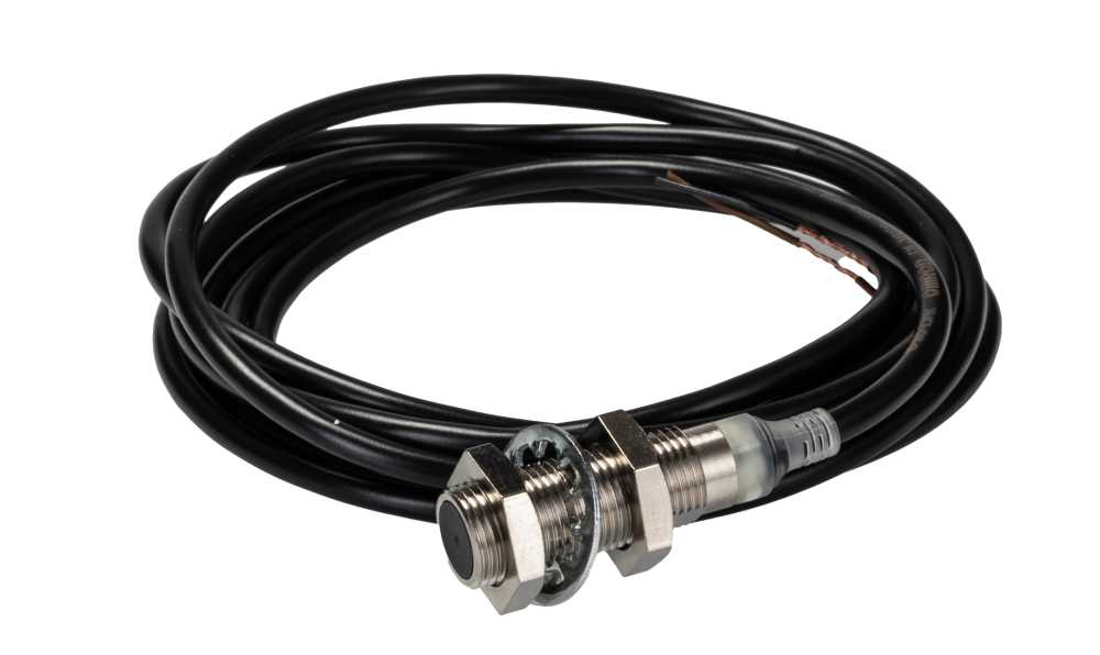 Omron E2E-X4B1T12 2M, Inductive Threaded Barrel Proximity Sensor, M12, 4 mm Detection, PNP NO, 10 → 30 V dc