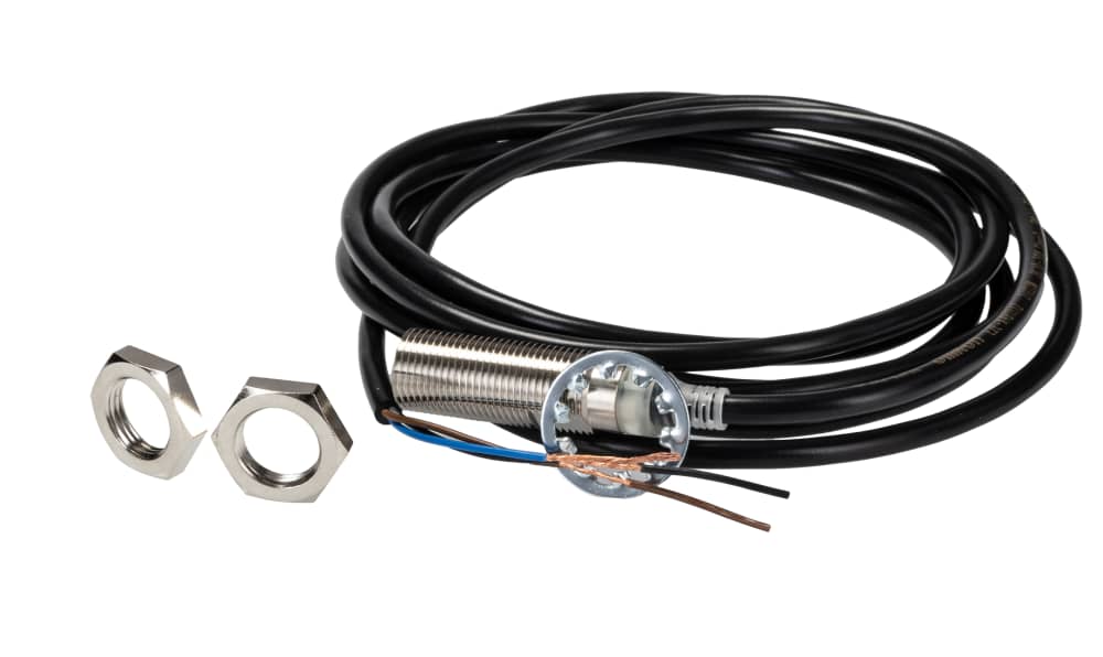 Omron E2E-X4B1T12 2M, Inductive Threaded Barrel Proximity Sensor, M12, 4 mm Detection, PNP NO, 10 → 30 V dc