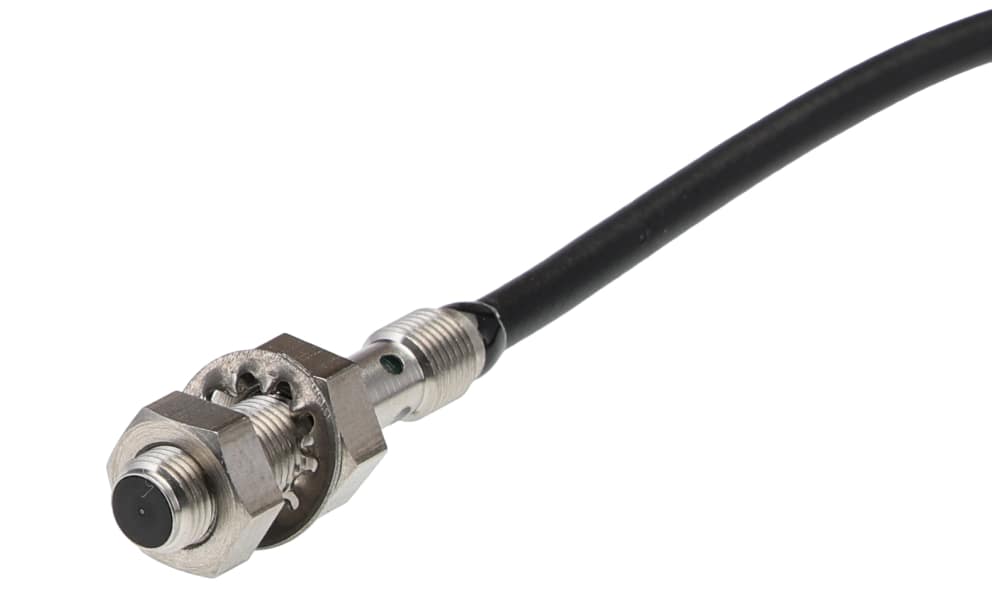 Omron E2E-S05S12-CJ-B1 0.3M, Inductive Threaded Barrel Proximity Sensor, M5, 1.2 mm Detection, PNP NO, 10 → 30 V dc