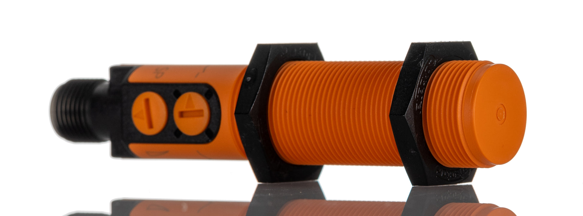 ifm KG6000, Capacitive Threaded Barrel Proximity Sensor, M18, 30 mm Detection, PNP NO/NC, 10 → 30 V dc