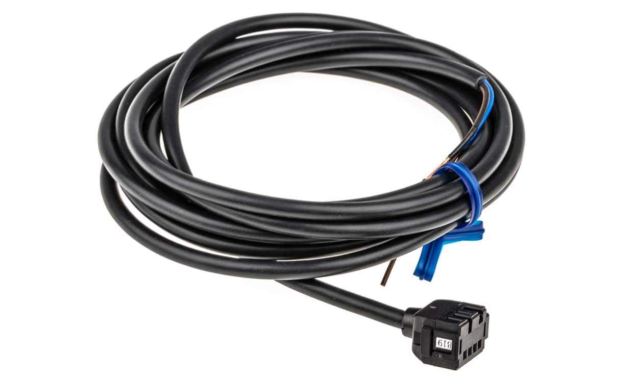 Omron E3X-CN11 2M, , E3X-DA-S Series Connector for Use with E3X-DA-S Series, MDA Series - generaltechuae