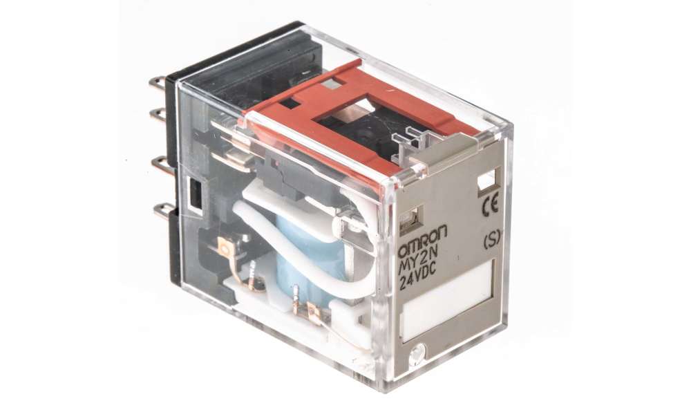 Omron MY2N DC24(S), Plug In Power Relay, 24V dc Coil, 10A Switching Current, DPDT
