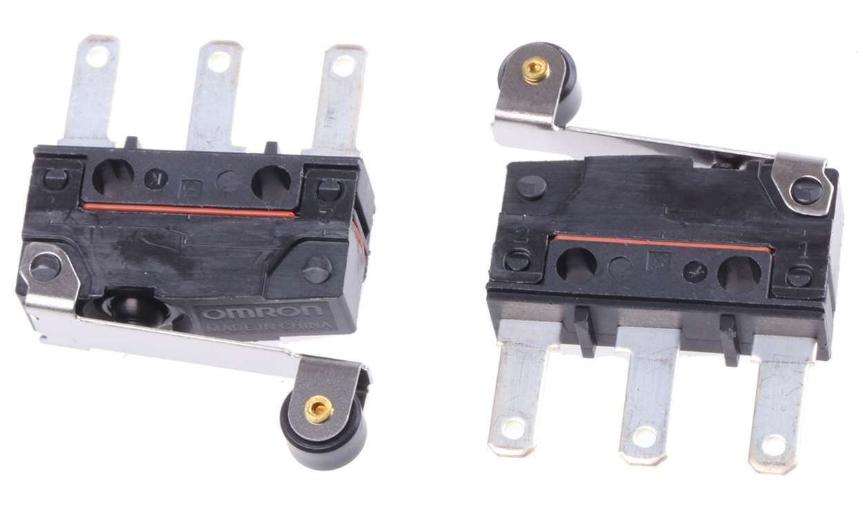 Omron D2SW-P2L2T, Roller Lever Micro Switch, Tab Terminal, 2 A @ 250 V ac, SPDT, IP67