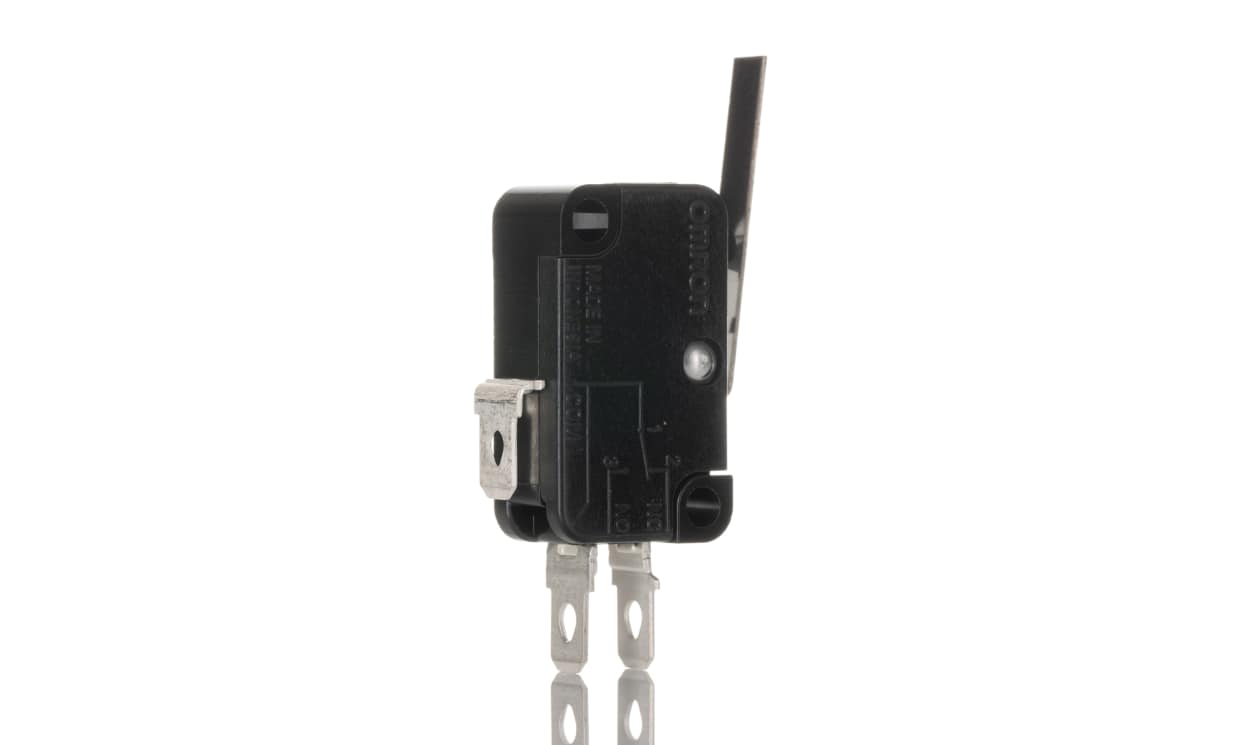 Omron V-152-1A5, Hinge Lever Micro Switch, Solder Terminal, 15 A @ 250 V ac, SPDT, IP40