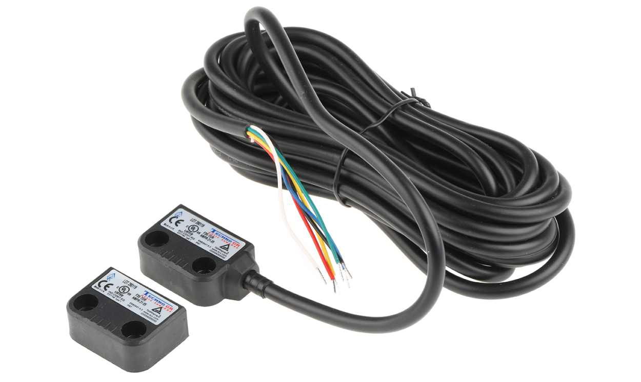 Omron F3S-TGR-NMPR-21-05, F3S-TGR-N_R Series Magnetic Non-Contact Safety Switch, 24V dc, Plastic Housing, NO/2NC, 5m Cable