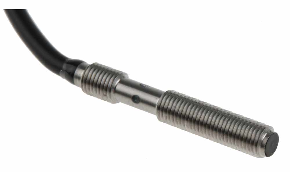 Omron E2E-S04SR8-WC-B1 2M, Inductive Threaded Barrel Proximity Sensor, M4, 0.8 mm Detection, PNP NO, 10 → 30 V dc
