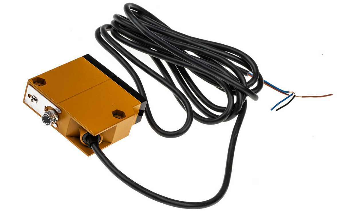 Omron E3S-LS10XB4, Diffuse Photoelectric Sensor, Block Sensor, 30 mm → 100 mm Detection Range - generaltechuae