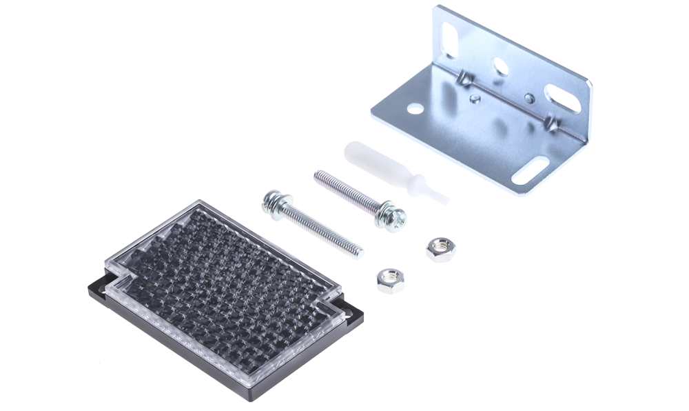 Omron E3JM-R4M4, Retroreflective Photoelectric Sensor, Block Sensor, 4 m Detection Range