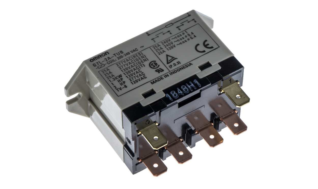 Omron G7L-2A-TUB 200/240VAC, Plug In Power Relay, DPST