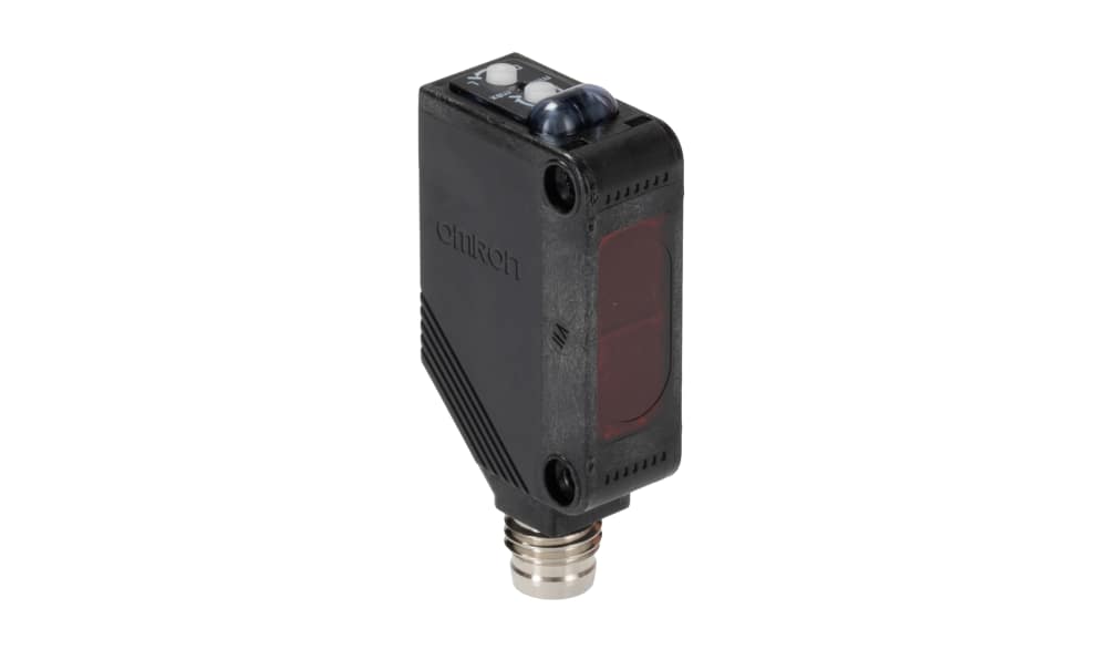 Omron E3Z-D66, Diffuse Photoelectric Sensor, Block Sensor, 5 mm → 100 mm Detection Range