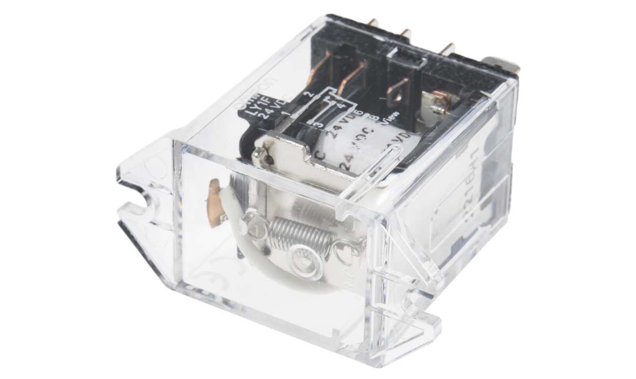Omron LY1F 24VDC, Plug In Power Relay, 24V dc Coil, 15A Switching Current, SPDT