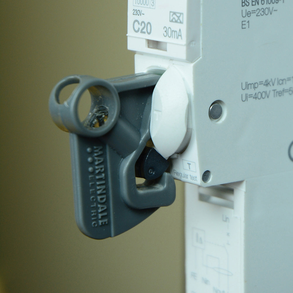 Martindale MARLOK7 | LOK7 Slimline Grey MCB Isolation Lock | 22 x 7 x 30 mm - generaltechuae (2)