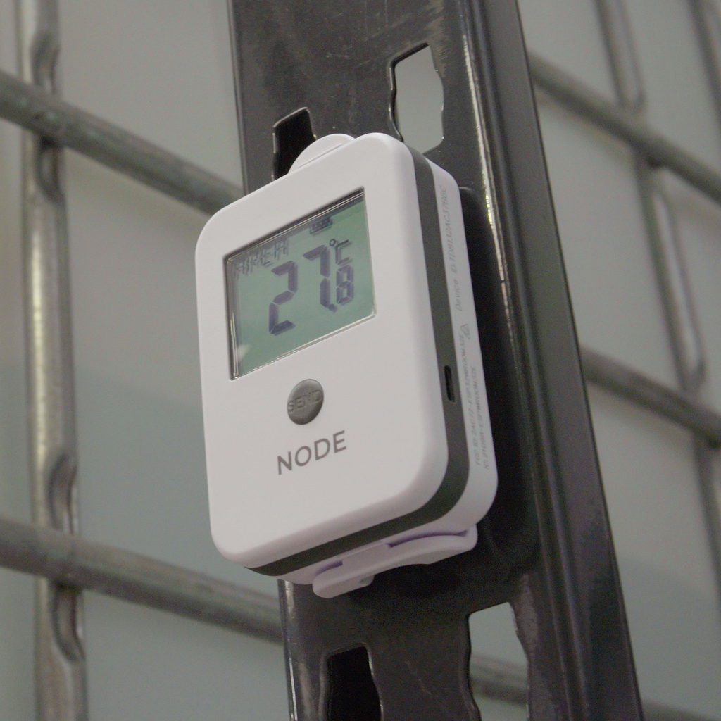 ETI 825-401 | NODE WiFi Thermometer | Ambient Room Temperature, IP66 - generaltechuae (5)