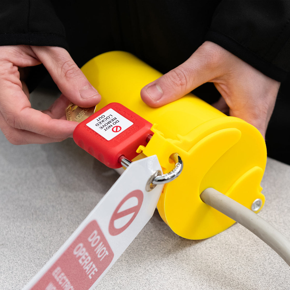 Martindale MARPL8 | PL8 Industrial Plug Lockout | Up to 32A - generaltechuae (3)