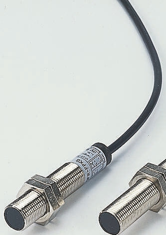 ifm OF5014, Retroreflective Photoelectric Sensor, Barrel Sensor, 50 mm → 2 m Detection Range