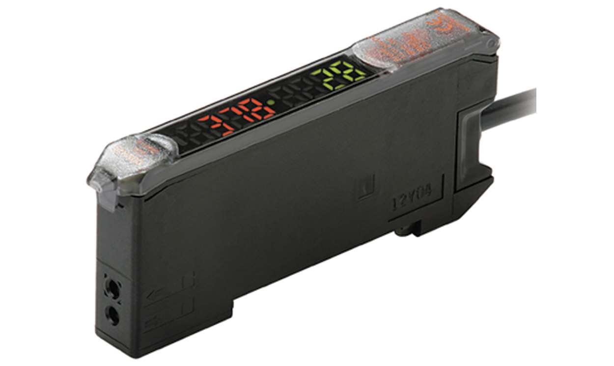 Omron E3X-NA51 2M, Plastic Fibre Optic Sensor 150 mm, PNP Output, IP50, 12 → 24 V dc