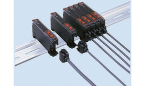 Omron E3X-CN12 2M, Connector for Use with E3X-DA-S Series, MDA Series