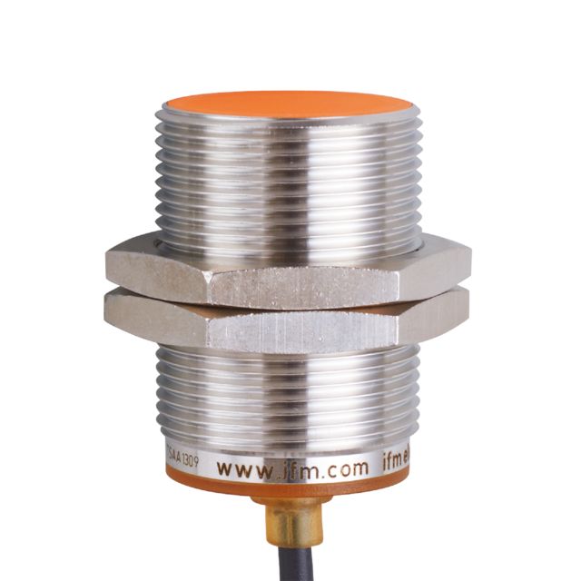 ifm IIS244, Inductive Threaded Barrel Proximity Sensor, M30, 15 mm Detection, NPN NO, 10 → 30 V dc