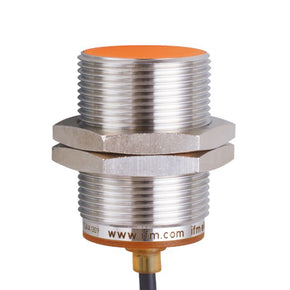 ifm IIS244, Inductive Threaded Barrel Proximity Sensor, M30, 15 mm Detection, NPN NO, 10 → 30 V dc