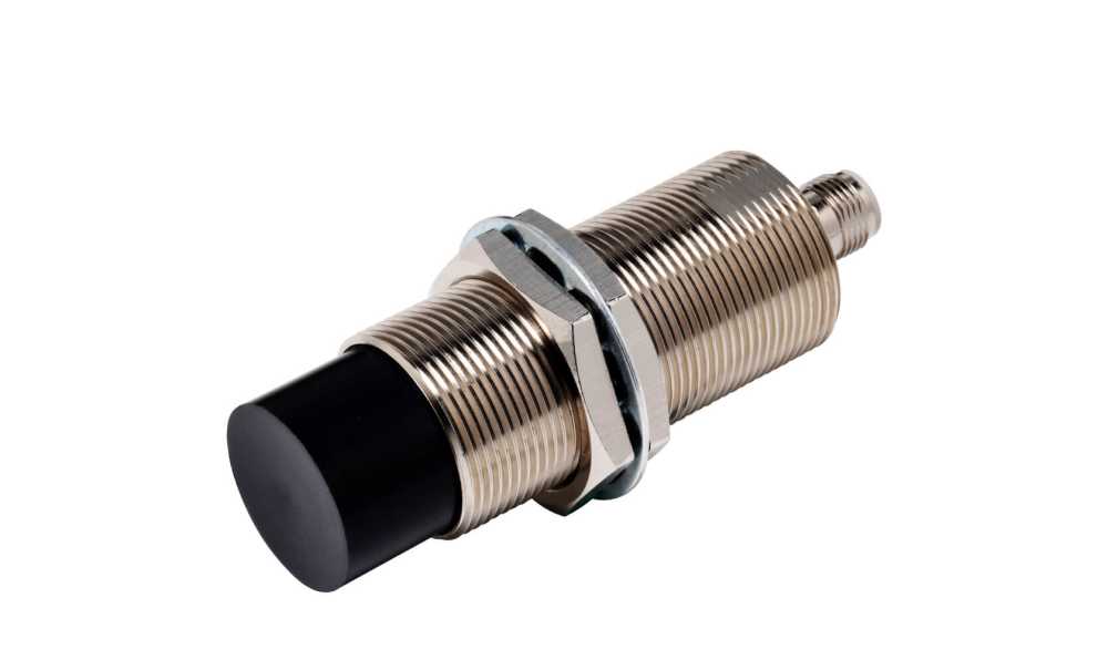 Omron E2E-X50MB1TL30-M1, Inductive Threaded Barrel Proximity Sensor, M30, 50 mm Detection, PNP NO, 10 → 30 V dc