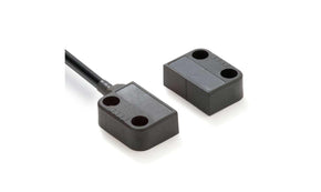 Omron F3S-TGR-NMPR-20-08-L10, F3S Series Magnetic Non-Contact Safety Switch, Plastic Housing, 2NC, M8