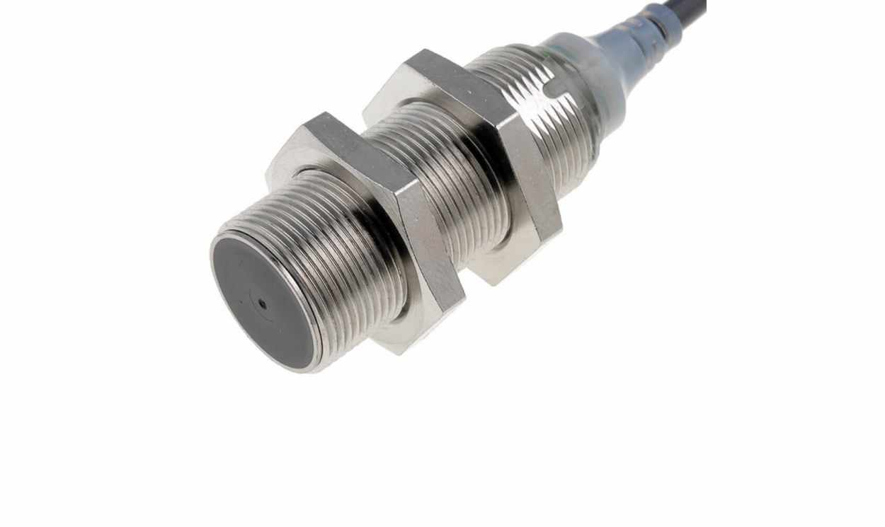 Omron E2A-M18KS08-M5-B1, Inductive Threaded Barrel Proximity Sensor, M18, 8 mm Detection, PNP NO, 12 → 24 V dc - generaltechuae