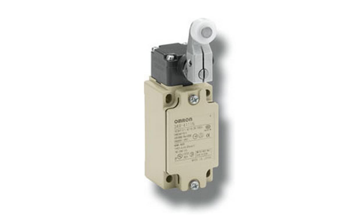 Omron D4B-4511N, Roller Lever Limit Switch, 1NC/1NO, IP67, SPST, Metal Housing, 400V ac Max, 10A Max
