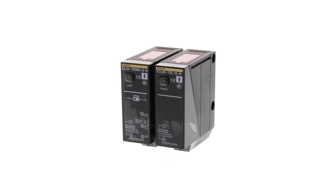 Omron E3JM-10M4-G-NN, Through Beam Photoelectric Sensor, Block Sensor, 10 m Detection Range