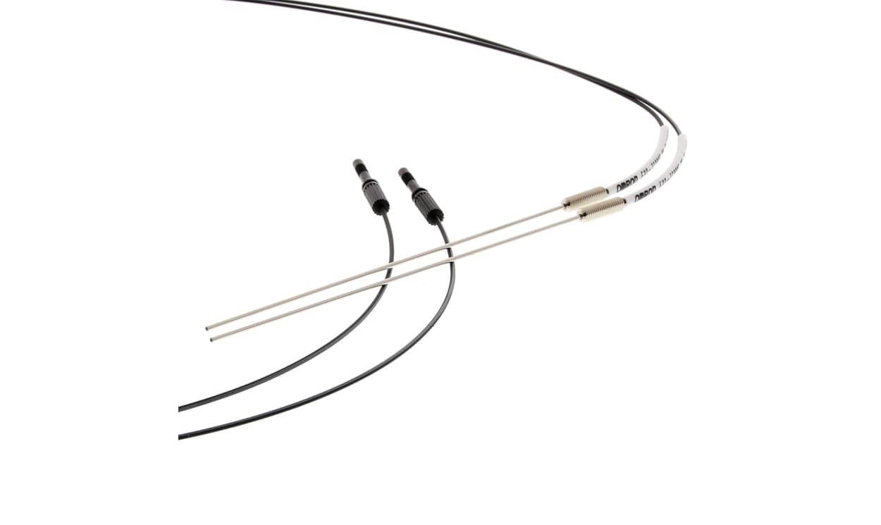 Omron E32-TC200F, Fibre Optic Sensor 670 mm, IP67 - generaltechuae