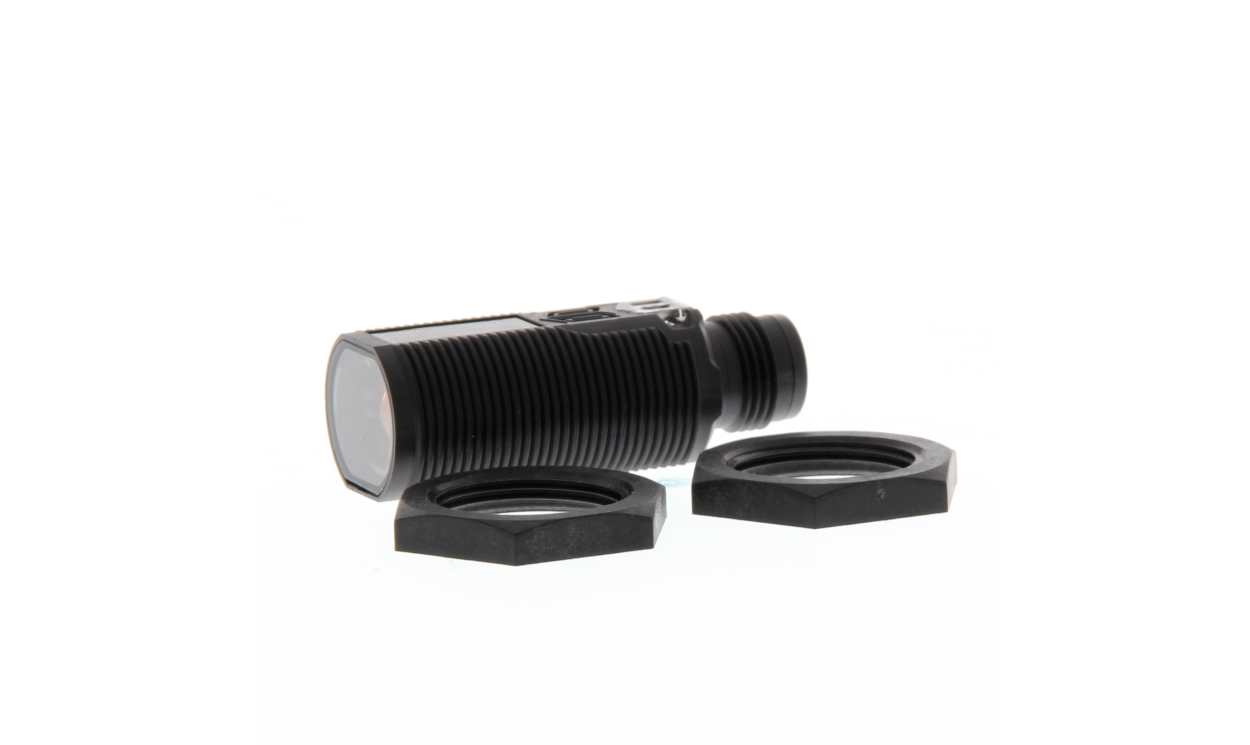 Omron E3FA-TP21-L, Through Beam Photoelectric Sensor, Barrel Sensor, 20 m Detection Range