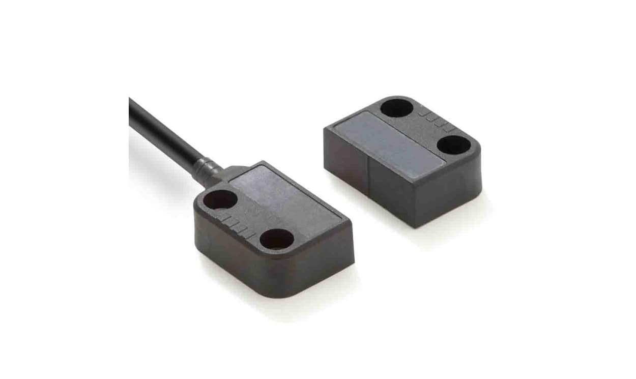 Omron F3S-TGR-NMPR-20-02, F3S-TGR-N_R Series Magnetic Non-Contact Safety Switch, 24V dc, Plastic Housing, 2NC, 2m Cable