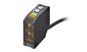 Omron E3JK-DN11 2M, Diffuse Photoelectric Sensor, Block Sensor, 2.5 m Detection Range