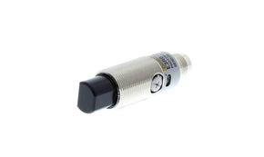 Omron E3RB-DP21-F2, Diffuse Photoelectric Sensor, Barrel Sensor, 100 mm Detection Range