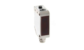 Omron E3ZM-B86-1, Retroreflective Photoelectric Sensor, Block Sensor, 100 mm Detection Range