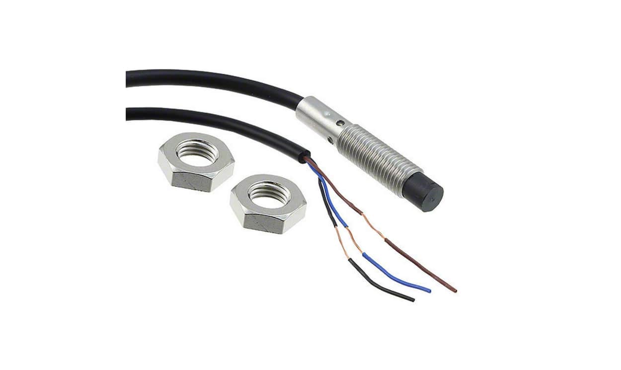 Omron E2B-S08KN04-WP-B1 5M, Inductive Threaded Barrel Proximity Sensor, M8, 4 mm Detection, PNP NO, 10 → 30 V dc - generaltechuae