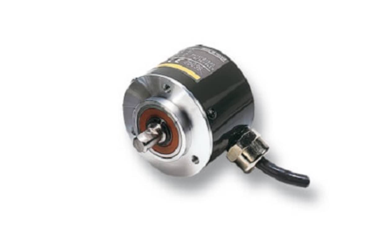 Omron E6C3-AG5B 720P/R 2M, Absolute Absolute Encoder, 720 ppr, PNP Open Collector Signal, Radial, Thrust Type - generaltechuae