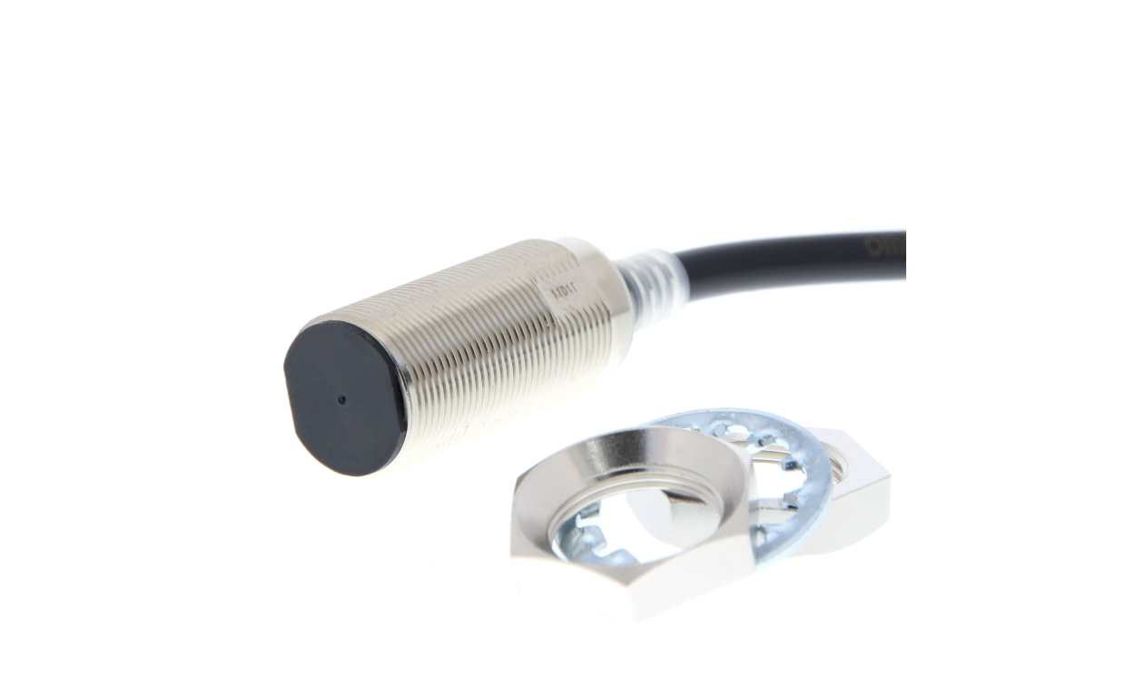 Omron E2E-X11D118-T 5M, Inductive Threaded Barrel Proximity Sensor, M18, 11 mm Detection, 2-Wire NO, 10 → 30 V dc