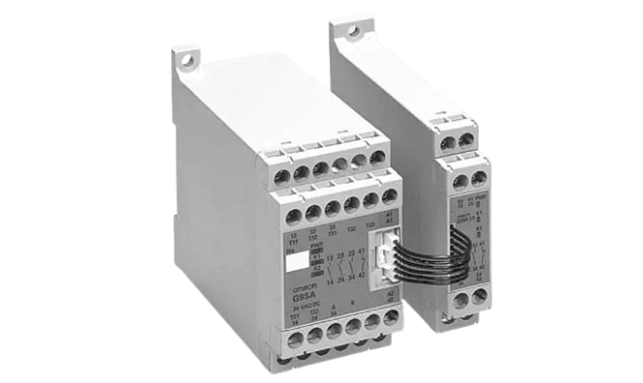 Omron G9SA-TH301 AC100-240, G9SA Safety Relay 100 → 240V ac, Dual-Channel 3 Safety Contacts - generaltechuae