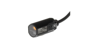 Omron E3FA-LP11-F2 2M, Diffuse Photoelectric Sensor, Cylindrical Sensor, 100 mm Detection Range